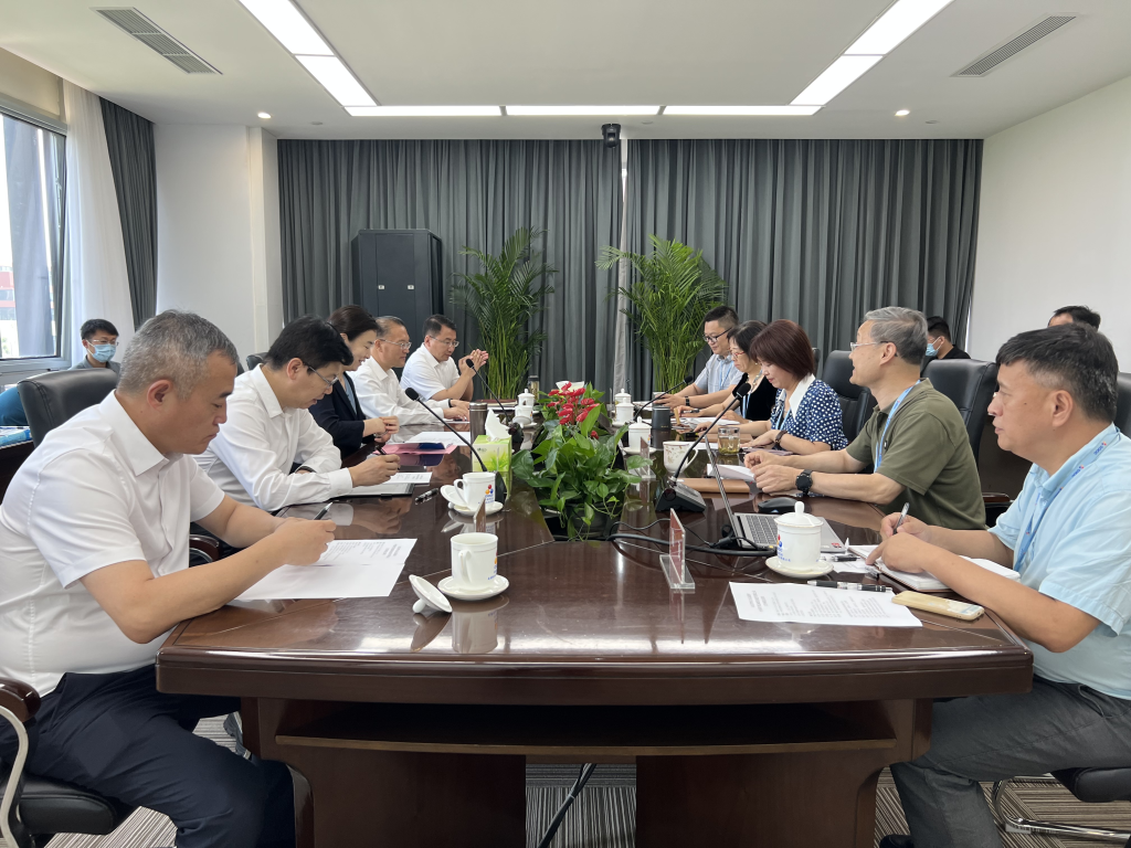 棗莊市人民政府代表團到公司訪問交流 棗莊市人民政府代表團到公司訪問交流